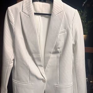 Express Editor Blazer / Size Large (12-14) / crisp White with black pinstripe